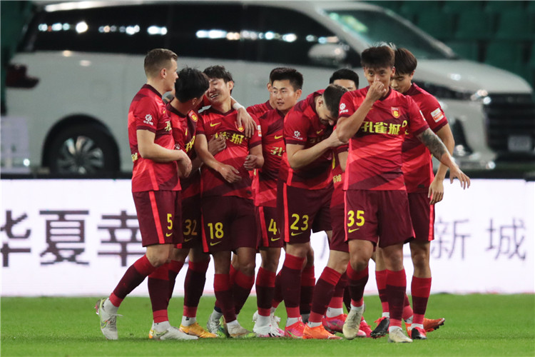赛季开门红 赛季开门红